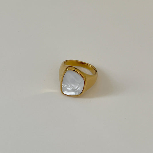 Vanilla Sky Ring