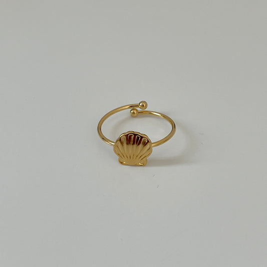 Mini Golden Shell Ring