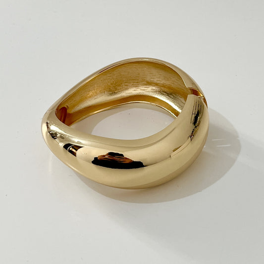 Cleo Gold Bangle